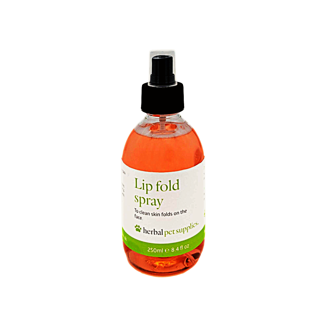 Lip Fold Spray